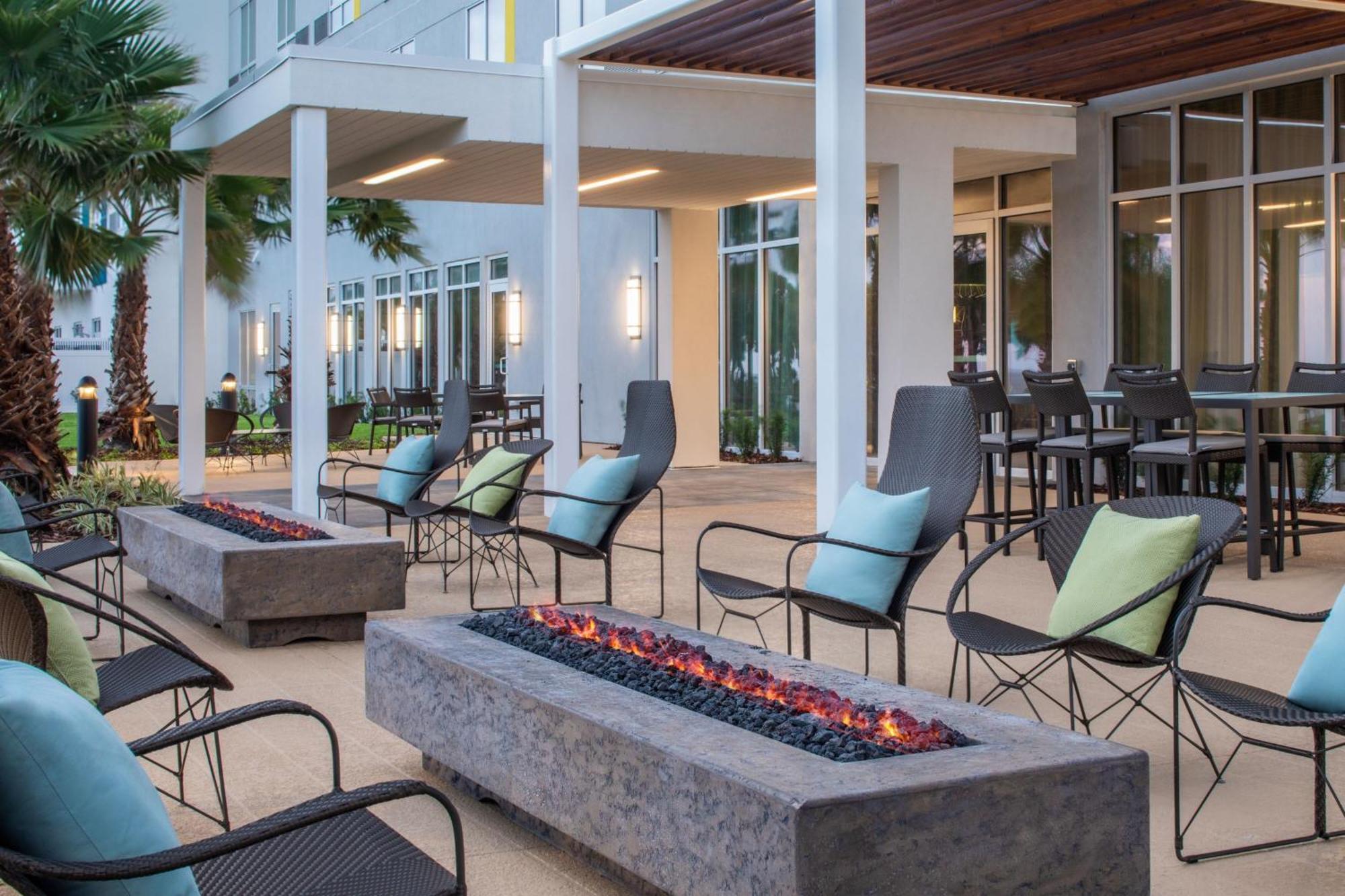 Courtyard By Marriott Titusville Kennedy Space Center Екстериор снимка