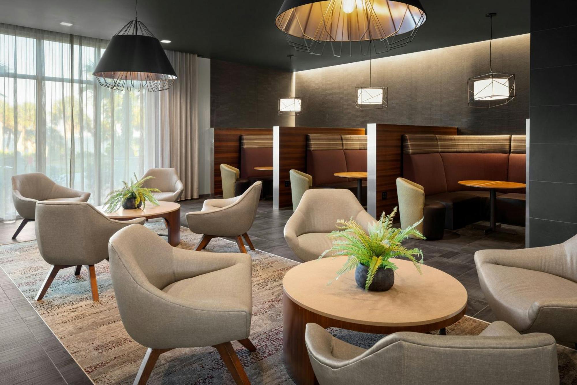 Courtyard By Marriott Titusville Kennedy Space Center Екстериор снимка
